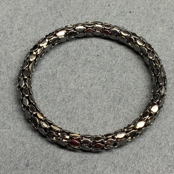 Mesh Bangle Bracelet 2.75 In Stretch Dark Silver Texture Retro Vintage Bohemian - Picture 1 of 2